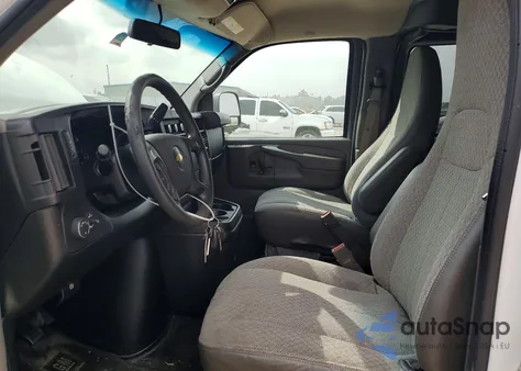 2015 Chevrolet Express G3500 Lt z USA, uszkodzony, nr VIN 1GAZGYFG0F1206694